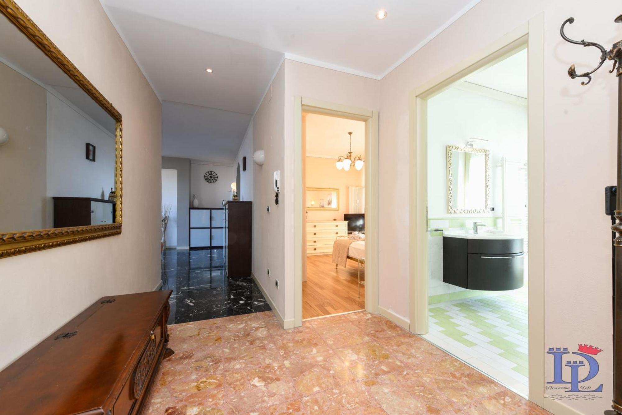 Desenzanoloft Official Partner Marriott Homes & Villas -Ciao Lago Family Apartment Desenzano del Garda Exterior photo