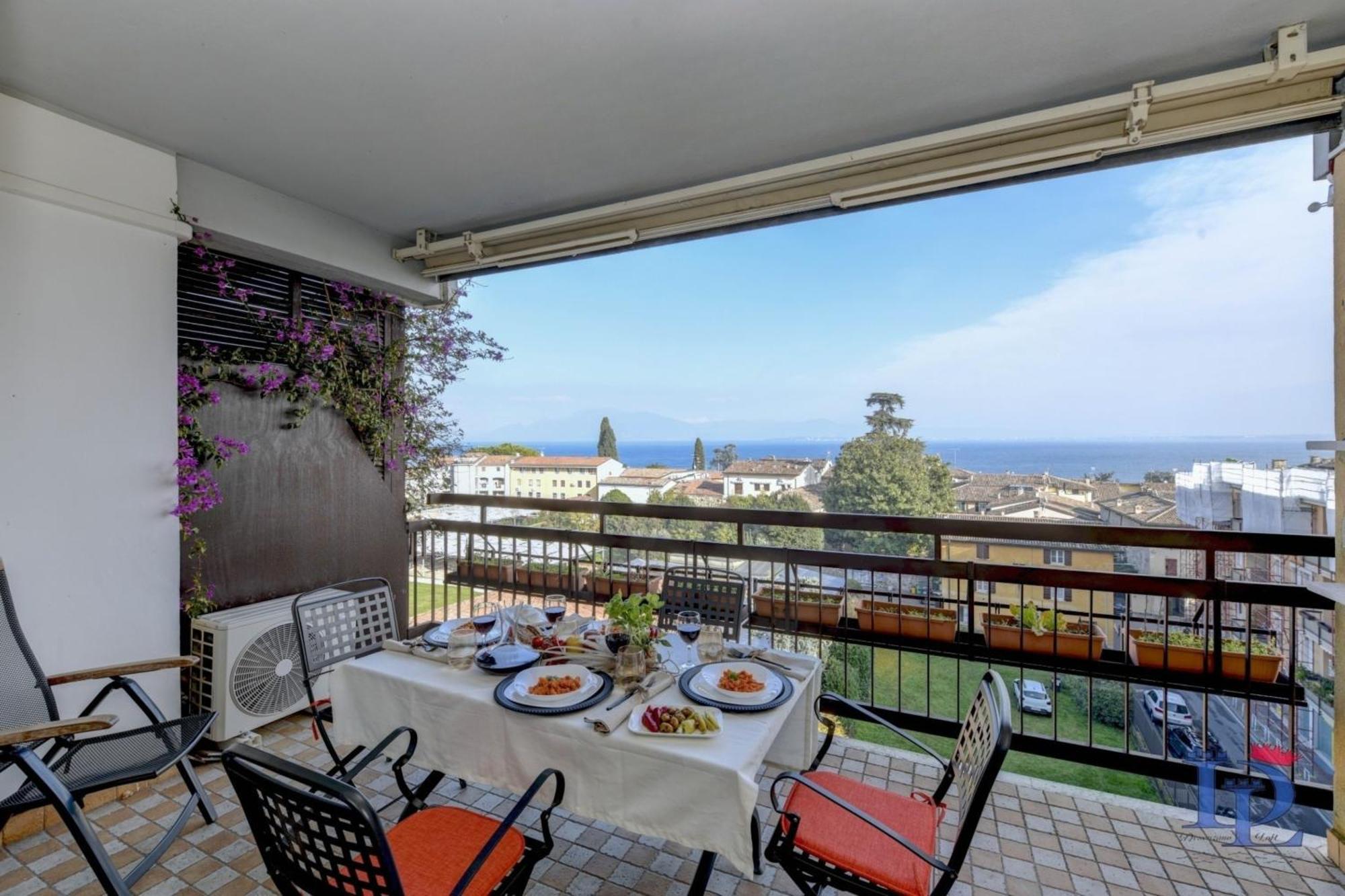 Desenzanoloft Official Partner Marriott Homes & Villas -Ciao Lago Family Apartment Desenzano del Garda Exterior photo
