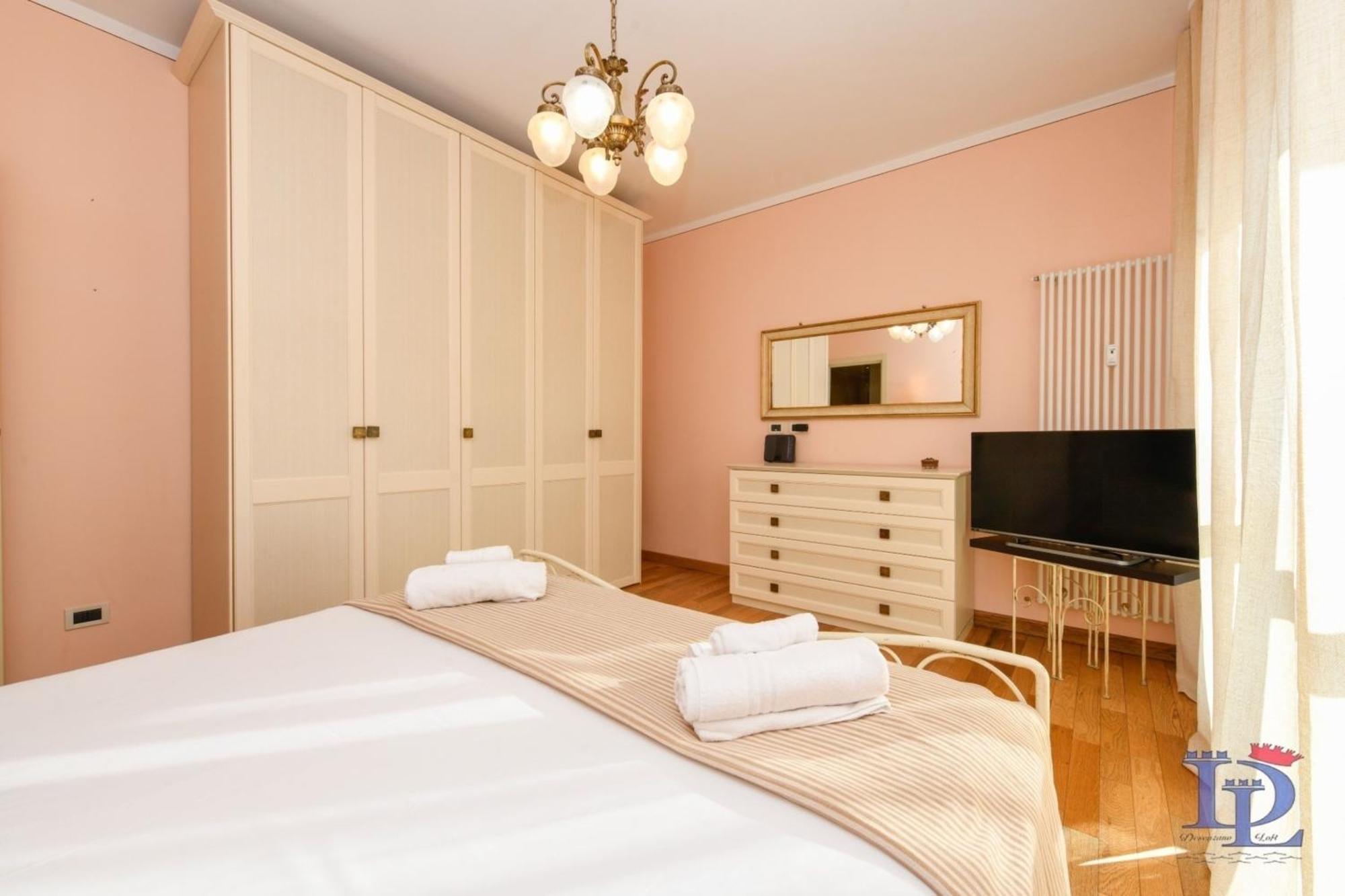 Desenzanoloft Official Partner Marriott Homes & Villas -Ciao Lago Family Apartment Desenzano del Garda Exterior photo